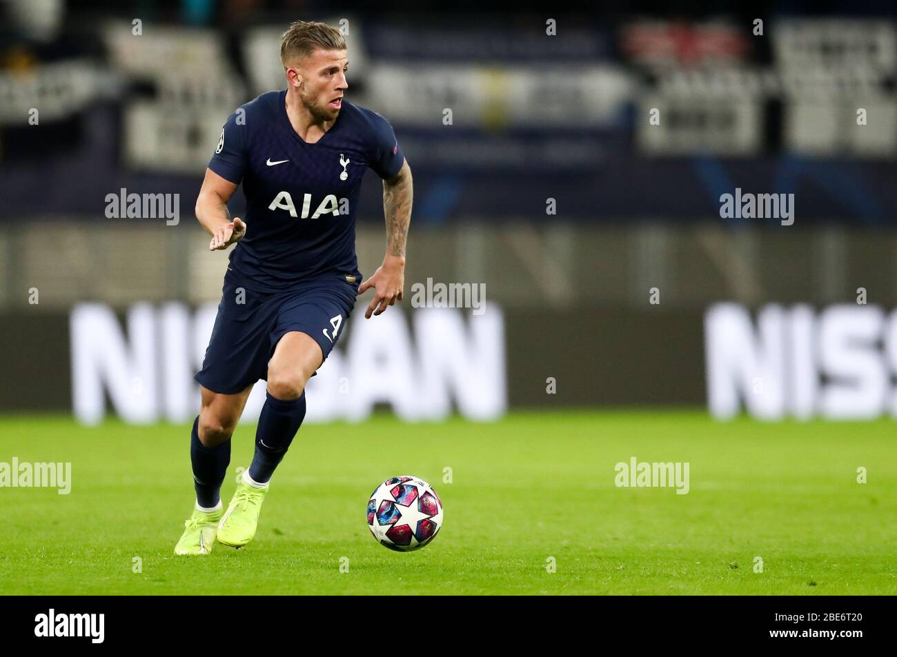 Leipzig, Germany. 10th Mar, 2020. Football: Champions League, Round of 16, RB Leipzig - Tottenham Hotspur in the Red Bull Arena. Tottenham's Toby Alderweireld on the ball. Credit: Jan Woitas/dpa-Zentralbild/dpa/Alamy Live News Stock Photo