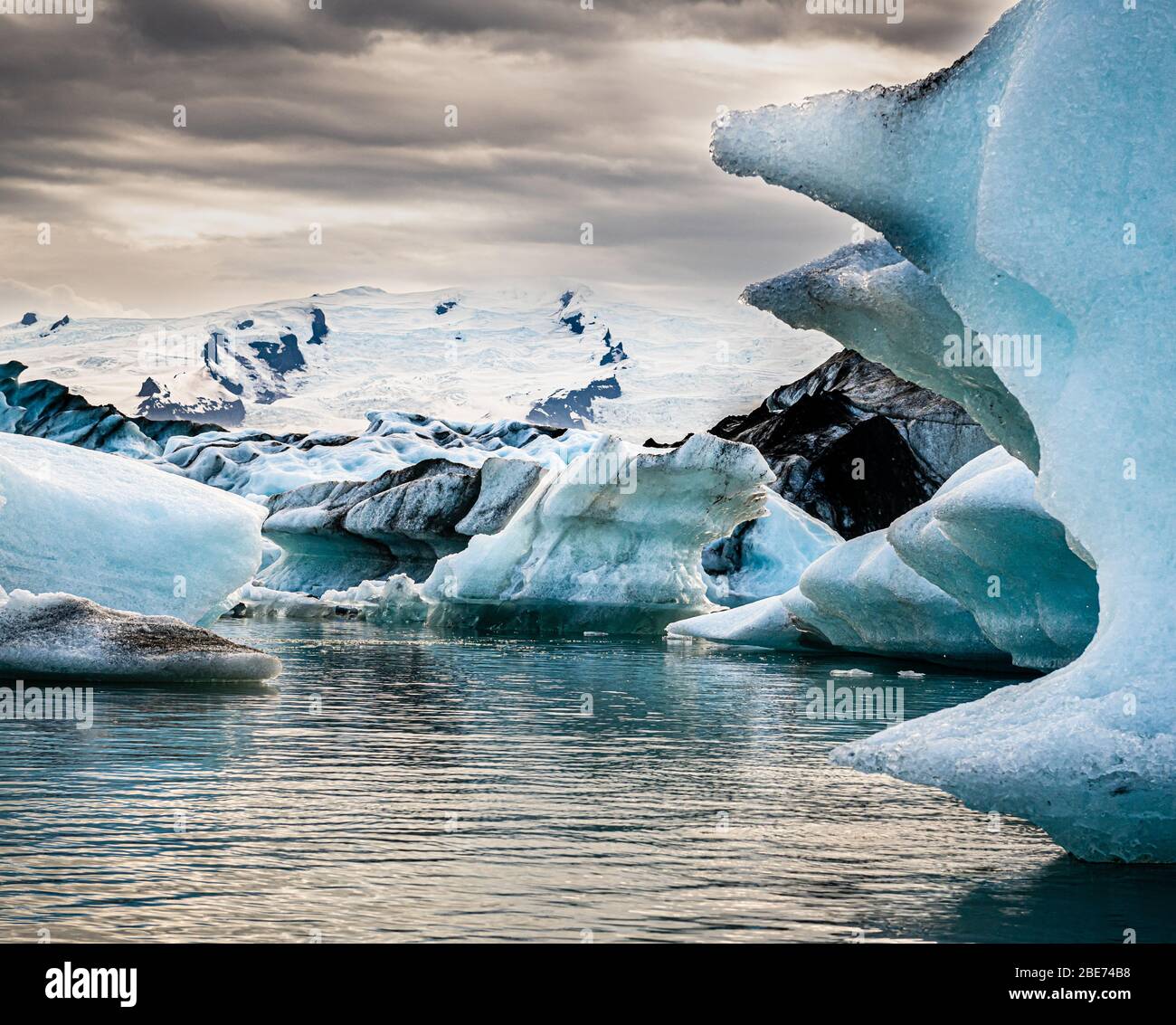 Jokulsarlon Glacier Lagoon In Eastern Iceland During Sunset Stock Photo jokulsarlon-glacier-lagoon-in-eastern-iceland-during-sunset-stock-photo