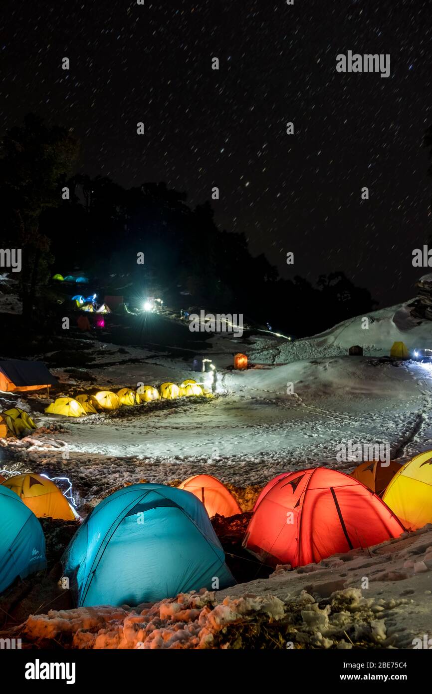 Himalayas night sky hi-res stock photography and images - Alamy