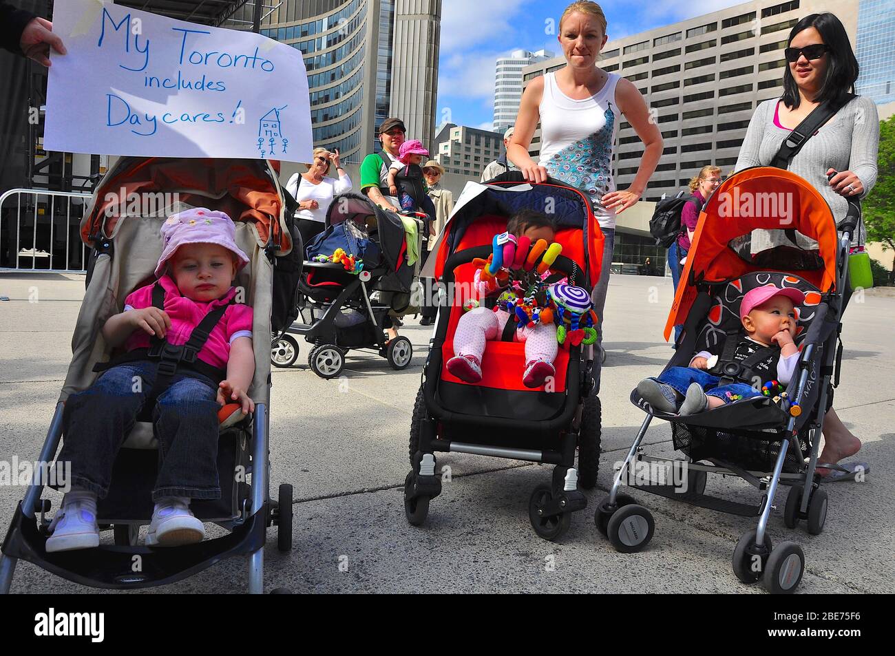 daycare strollers canada