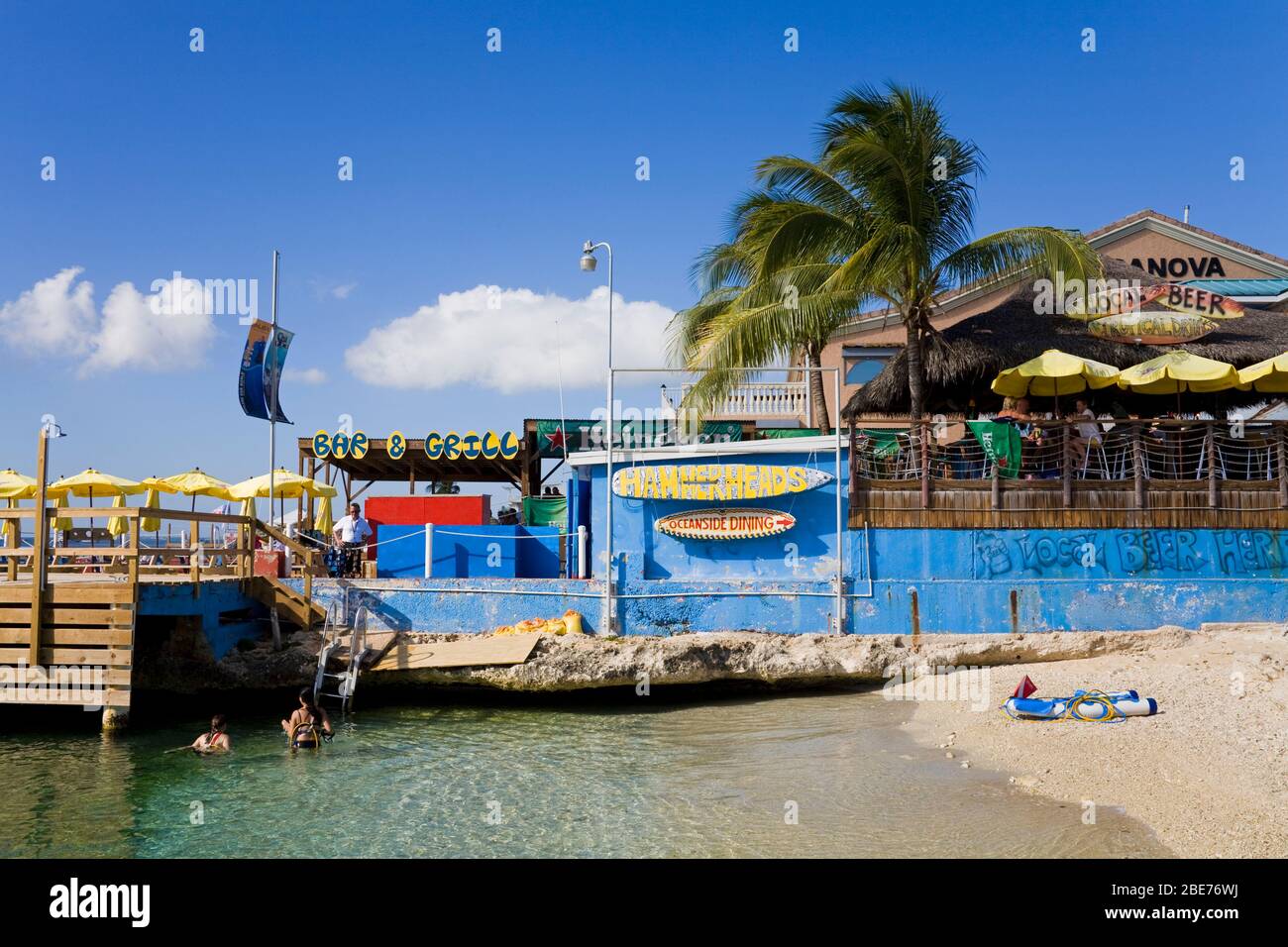Hammerheads Bar & Dive Center, Town, Grand Cayman, Cayman