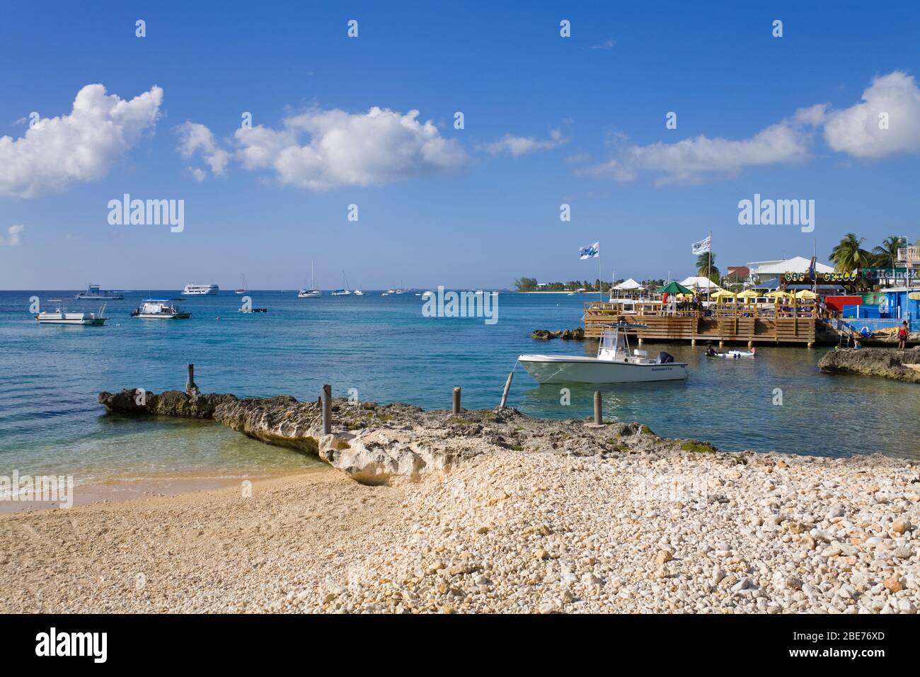 Hammerheads Bar & Dive Center, Town, Grand Cayman, Cayman