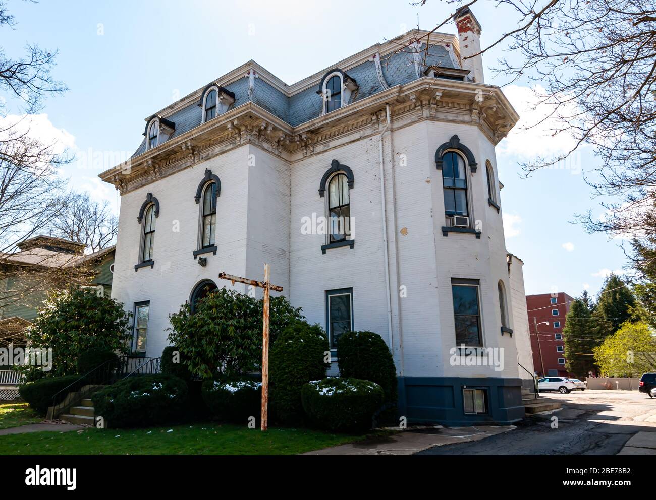 An old house on Market street now converted into apartments, Warren