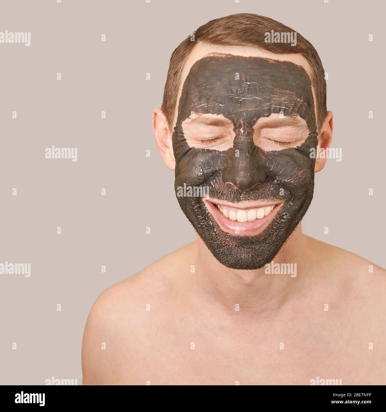 Download Black Face Charcoal Mask Man High Resolution Stock Photography And Images Alamy Yellowimages Mockups