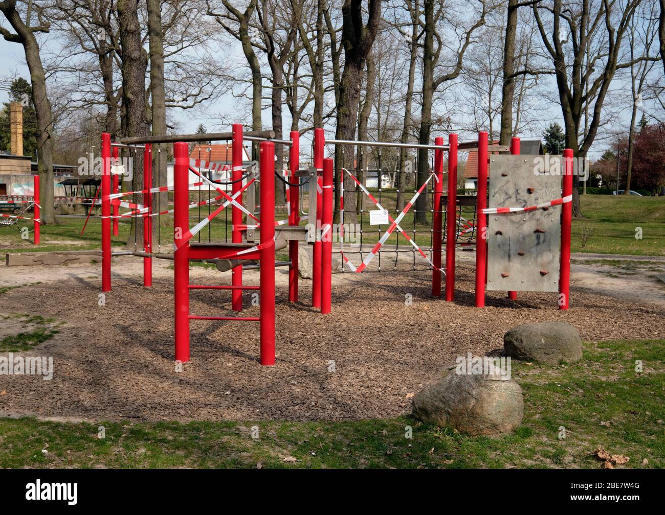 Sign of Playground Closed Due To Corona Virus, Forbidden To Enter, Germany,  Europe Editorial Photography - Image of play, pandemic: 178647327