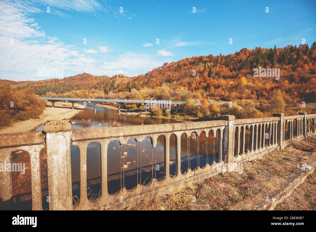 Destroyed Rocks Bridges Old destroyed bridge rock hi-res stock photography and images - Alamy