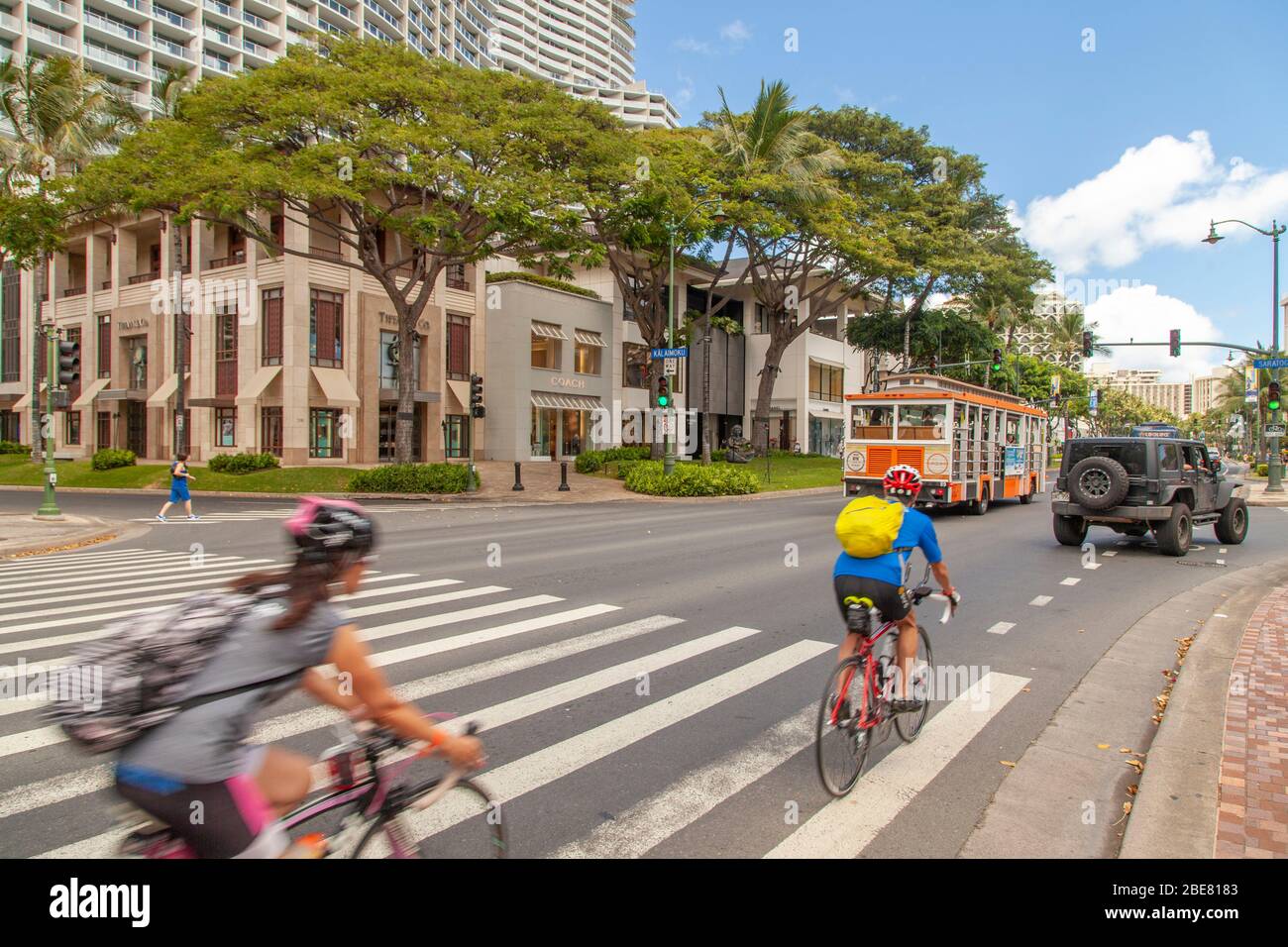 Hawaii, USA. Oahu: cyclists in Downtown Honolulu Stock Photo