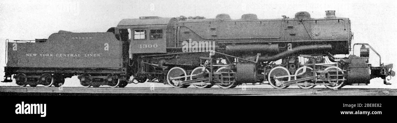 'Mallet articulated (0-6-6-0) Compound Locomotive for Switching Service. Built for New York Central by the American Locomotive Company.; 1922 Locomotive Cyclopedia of American Practice; Simmons-Boardman; ' Stock Photo