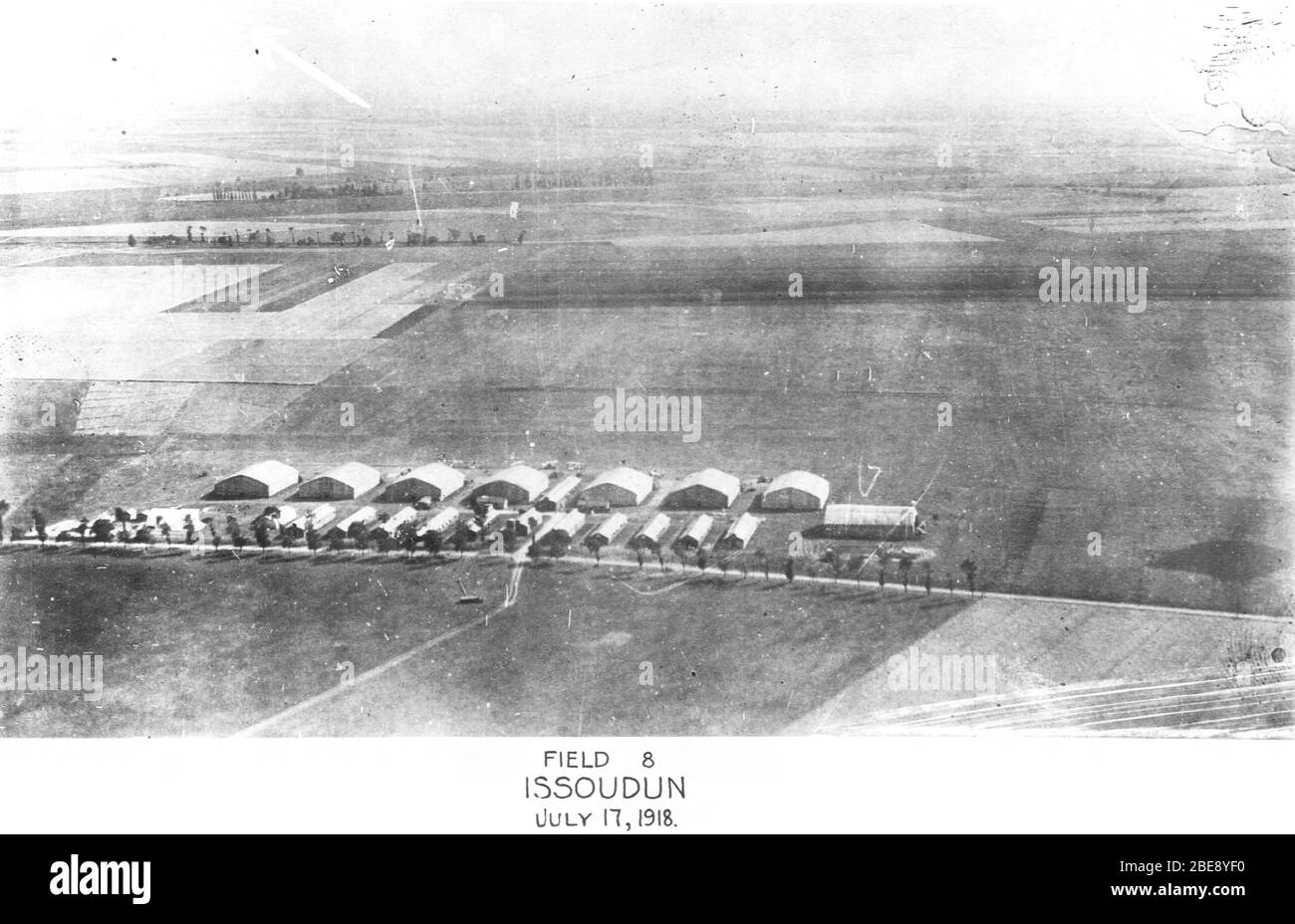 'English: 3d AIC -Field 8 oblique; 1918; Air Service, United States Army photograph, Gorrell's History of the American Expeditionary Forces Air Service, Series J Training, Volume 9, History of the 3d Aviation Instruction Center at Issoudun via http://www.fold3.com; Air Service, United States Army photograph; ' Stock Photo