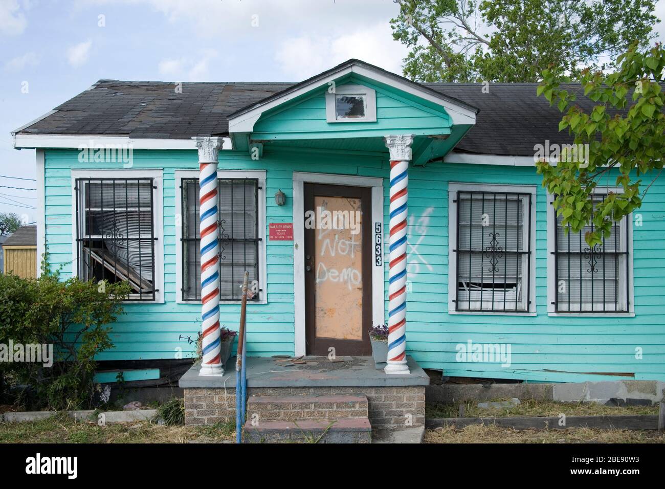 'Barber Shop damaged by Hurricane Katrina, 2005, located in Ninth Ward, New Orleans, Louisiana; 12 April 2006; Carol M. Highsmith's America, Library of Congress, Prints and Photographs Division. [1]; Carol M. Highsmith  (1946–)        Alternative names  Birth name: Carol Louise McKinney   Artist name: Carol M. HighsmithCarol McKinney Highsmith  Description American photographer and architectural photographer  Date of birth  18 May 1946   Location of birth  Leaksville, North Carolina   Work period 1981-  Work location  United States of America  Authority control  : Q5044454 VIAF: 84615840 ISNI: Stock Photo
