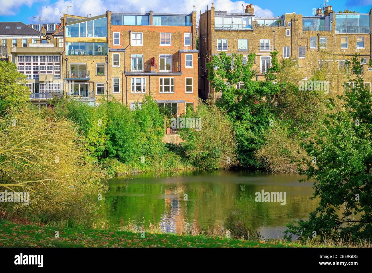 Hampstead no 1 pond hires stock photography and images Alamy