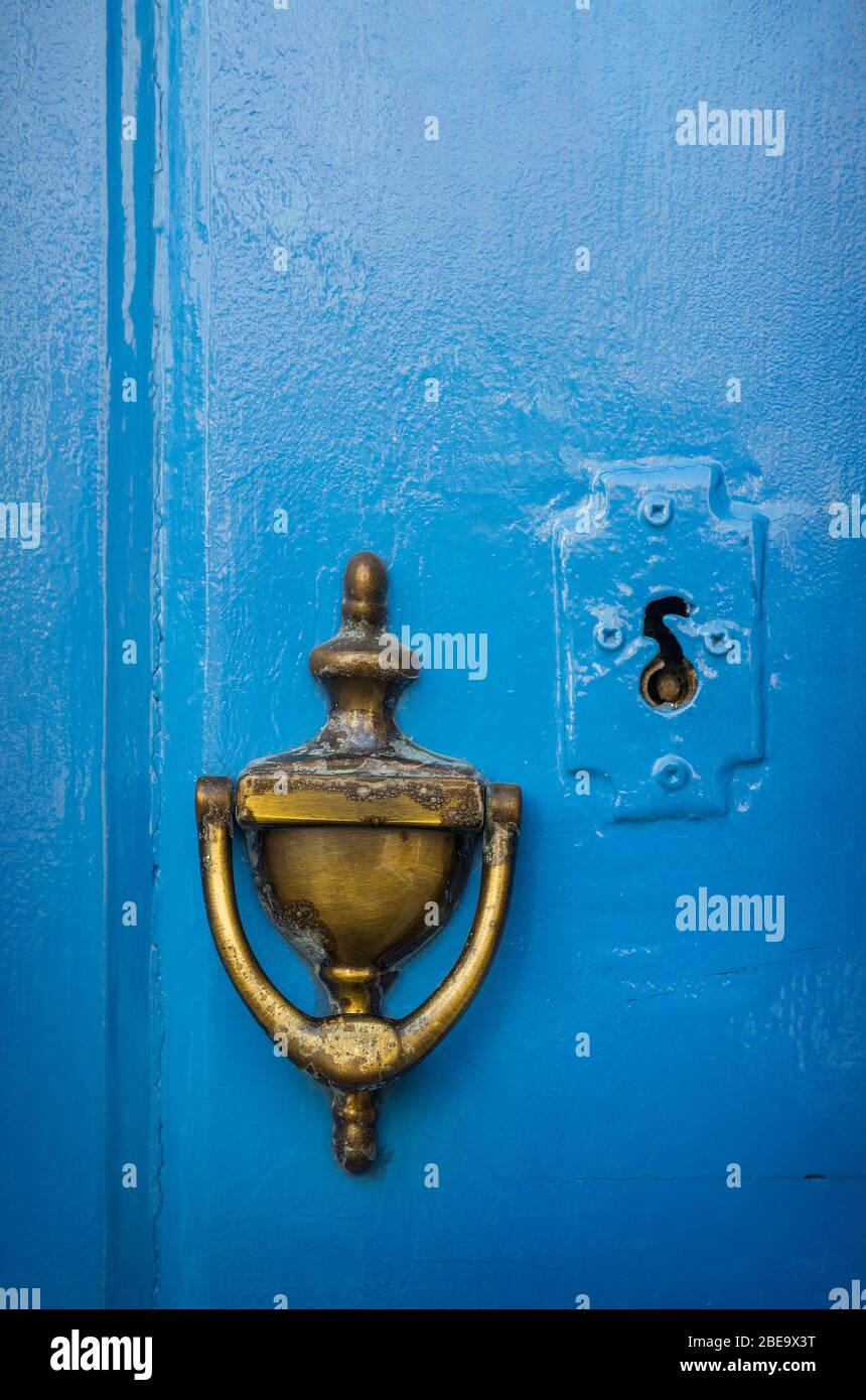 Old door knob keyhole hi-res stock photography and images - Alamy