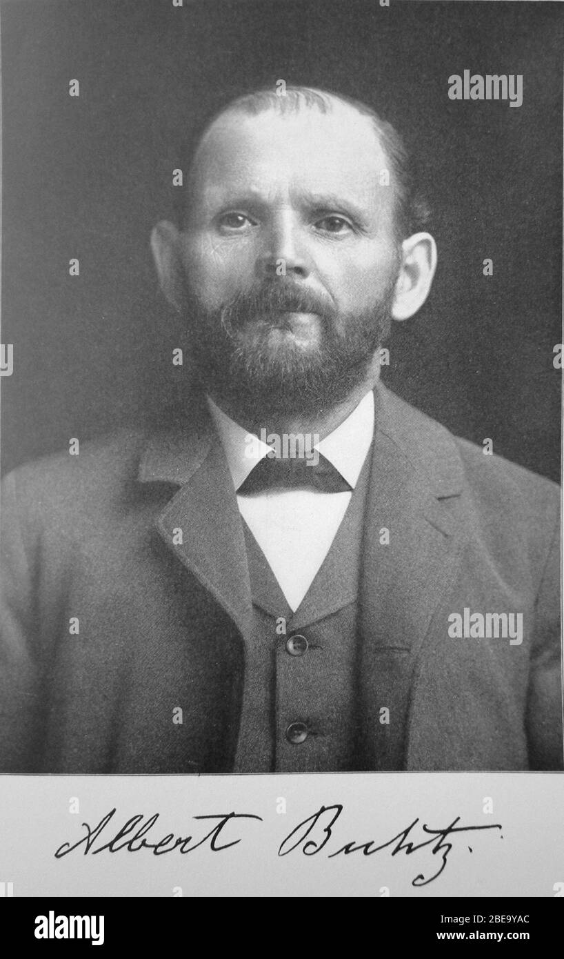 'English: Albert Buhtz, born in Germany, lived 1868-1888 in Cleveland, Ohio where he learned coopering, then settled near Seattle, Washington; there, in 1896 he became manager and president of the Fremont Barrel Company in what was then known as Edgewater (North Lake Union just east of Fremont, now well within city limits. According to Clarence Bagley's history of Seattle, the Fremont Barrel Company was reorganized in 1907 as the Western Cooperage Company.; Published 1903; A Volume of Memoirs and Genealogy of Representative Citizens of the City of Seattle and County of King, Washington, Includ Stock Photo