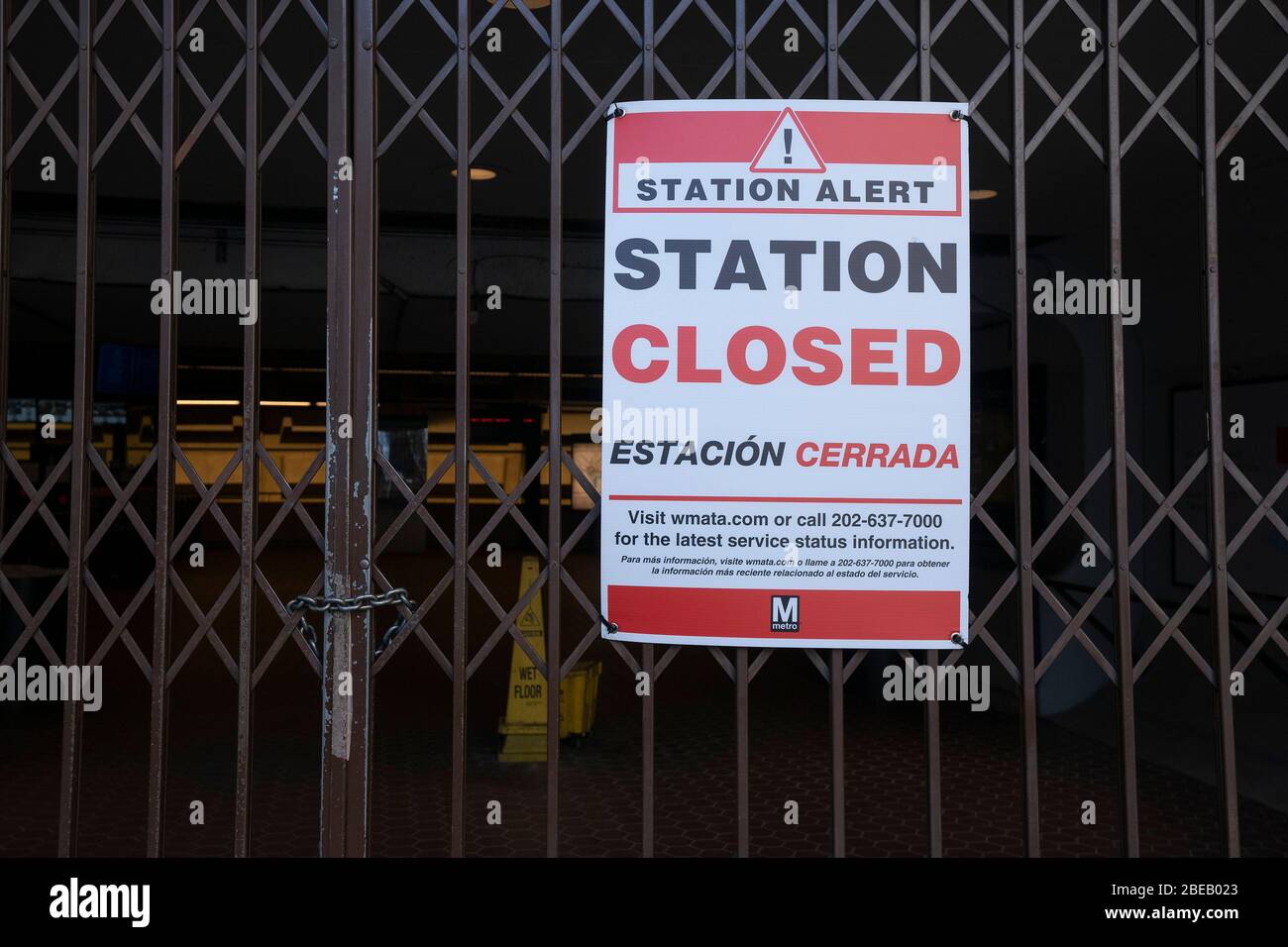 Washington, DC, USA. 11th Apr, 2020. A “station closed” sign is seen at the Smithsonian Metro stop in Washington, DC, U.S., on Saturday, April 11, 2020. The United States now has the highest number of deaths caused by COVID-19 worldwide. Credit: Stefani Reynolds/CNP | usage worldwide Credit: dpa/Alamy Live News Stock Photo