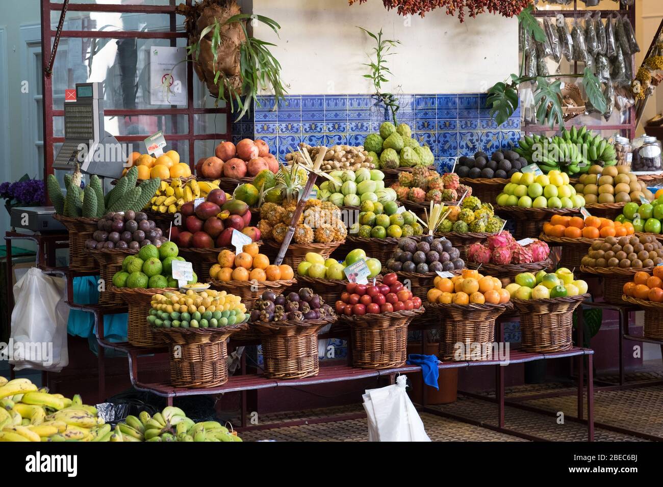 The indoor fresh fruit and vegetable market in Funchal, Madeira Stock ...