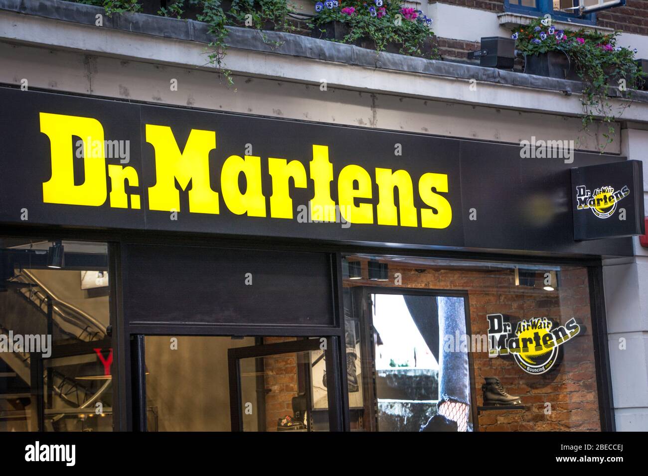 Dr Martens Shop Sign High Resolution Stock Photography and Images - Alamy