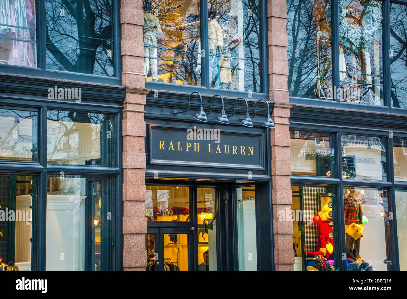 Ralph Lauren Store Fulham Road High Resolution Stock Photography and Images  - Alamy