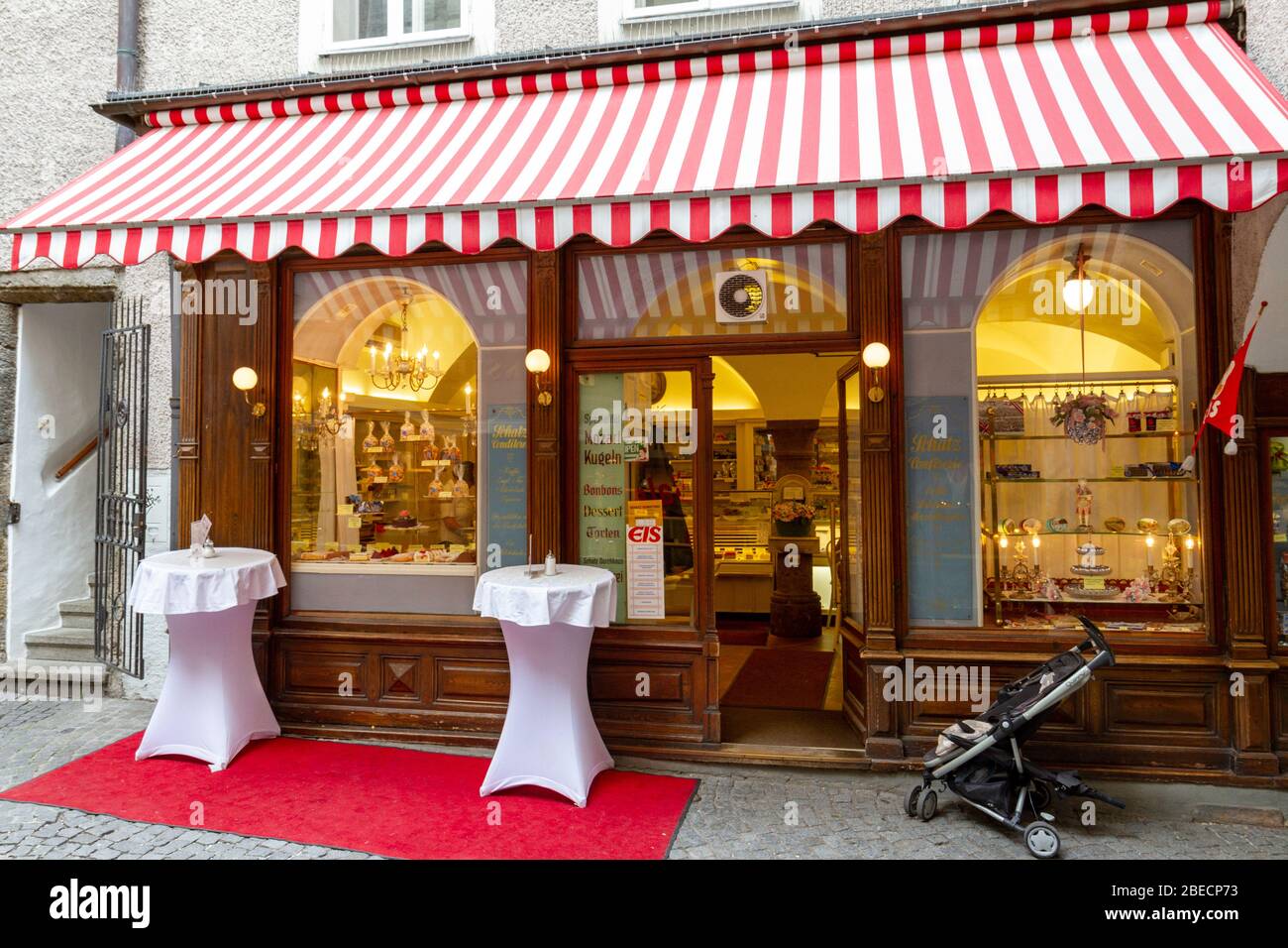The Schatz-Konditorei (Schatz-Confectionery) pastry shop in Salzburg, Austria. Stock Photo