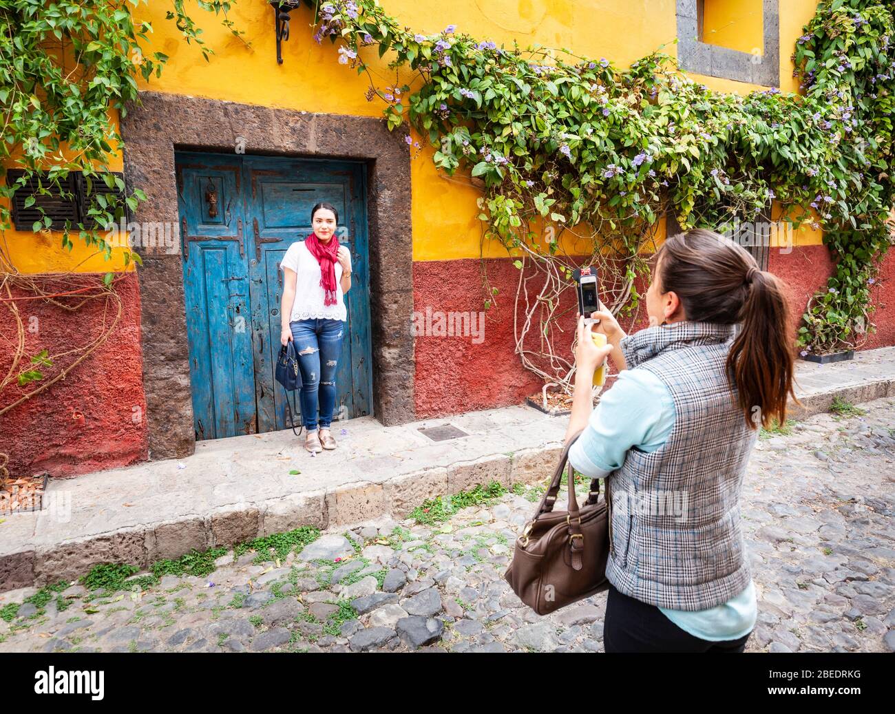 Cousins pause for a photo session in colonial San Miguel de Allende, Mexico. Stock Photo