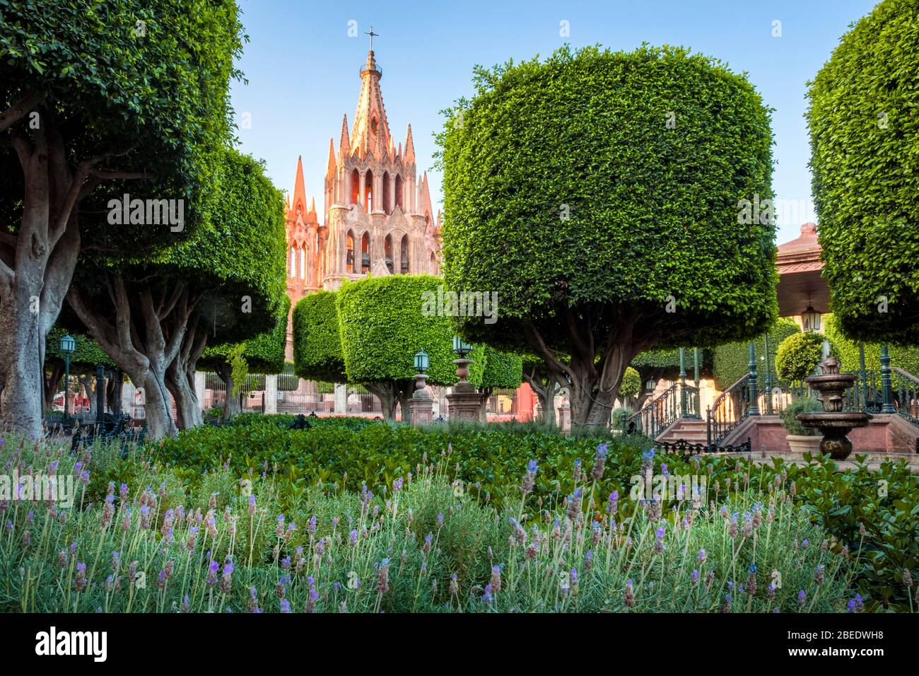Plaza and iconic church in the historic downtown of San Miguel de Allende, Mexico. Stock Photo