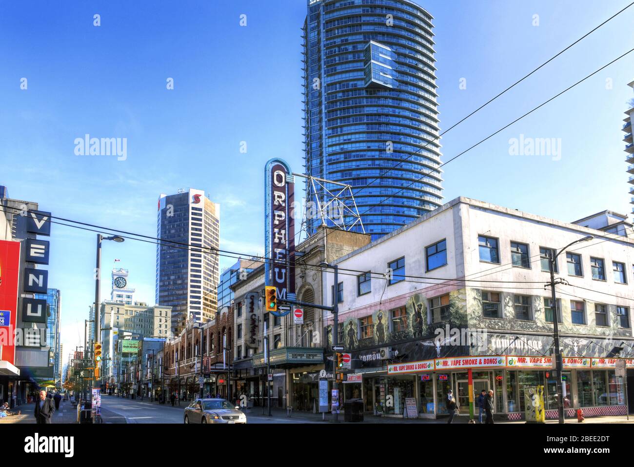 Smoke vape store hi-res stock photography and images