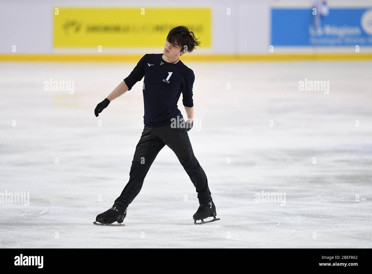 Shoma UNO, from Japan, during practice at ISU Grand Prix of Figure Skating 2019, Internationaux de France de Patinage 2019, at Patinoire Polesud on October 31, 2019 in Grenoble, France. Credit: Raniero Corbelletti/AFLO/Alamy Live News Stock Photo