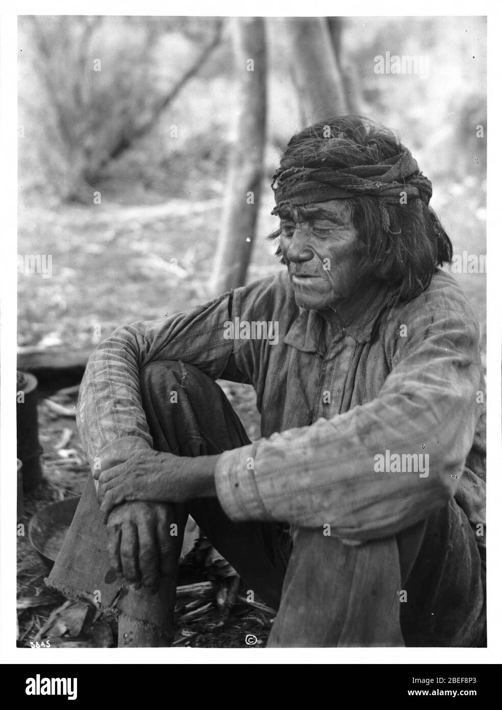 Havasupai Indian man, a story teller, ca.1899 Stock Photo Alamy