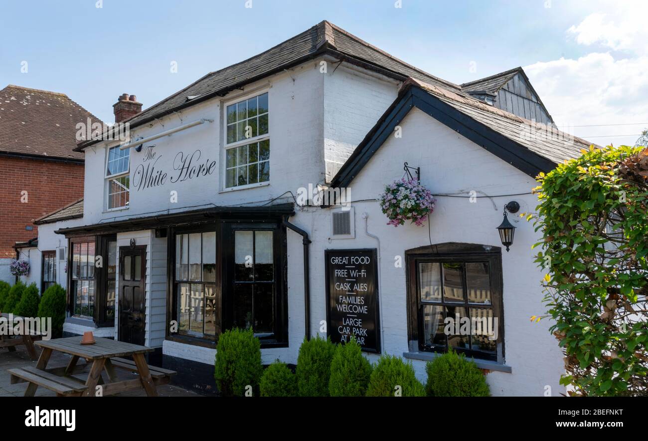 The White Horse public house, Ringwood Road, Netley Marsh, Hampshire