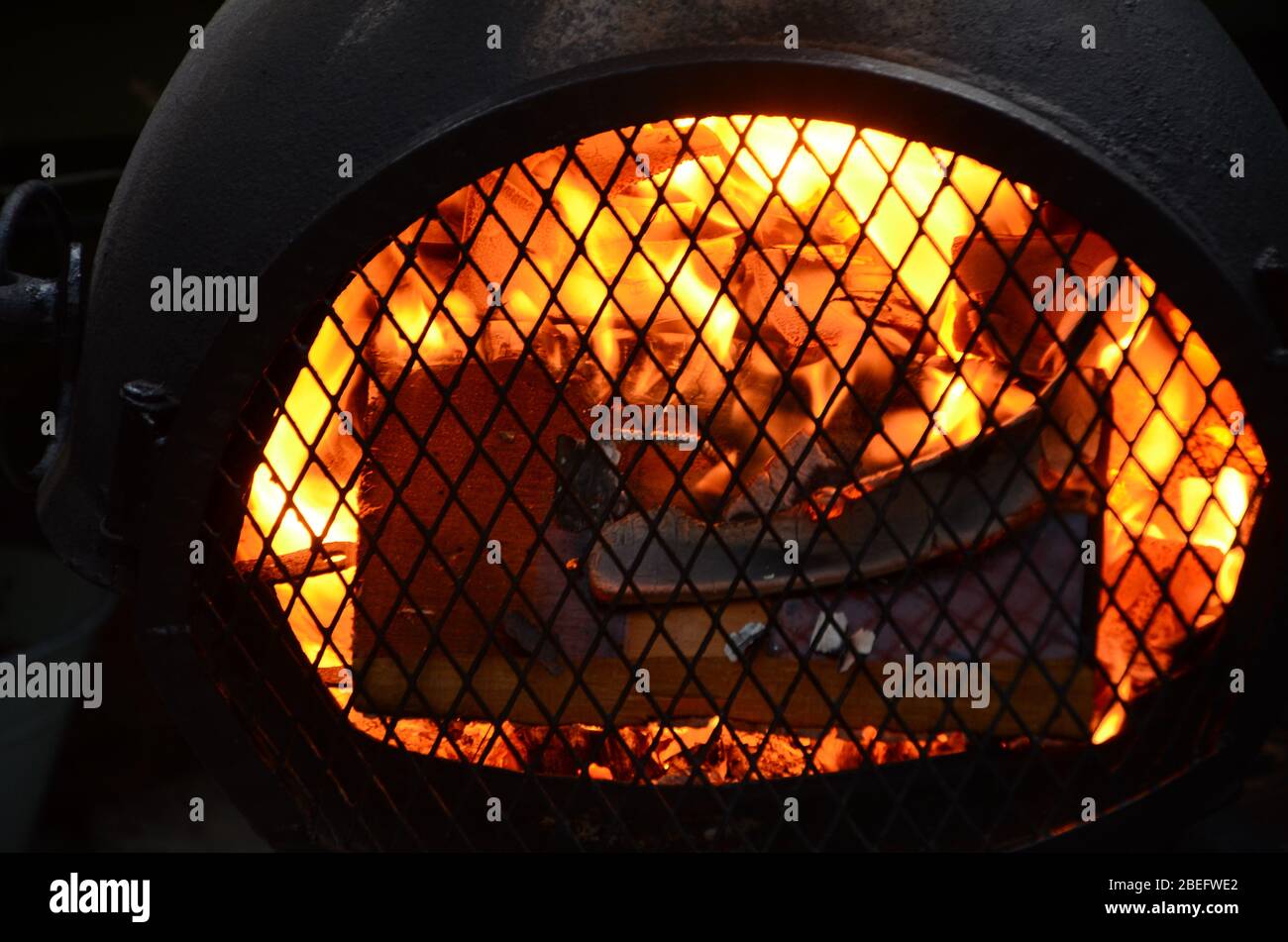 Chiminea hires stock photography and images Alamy