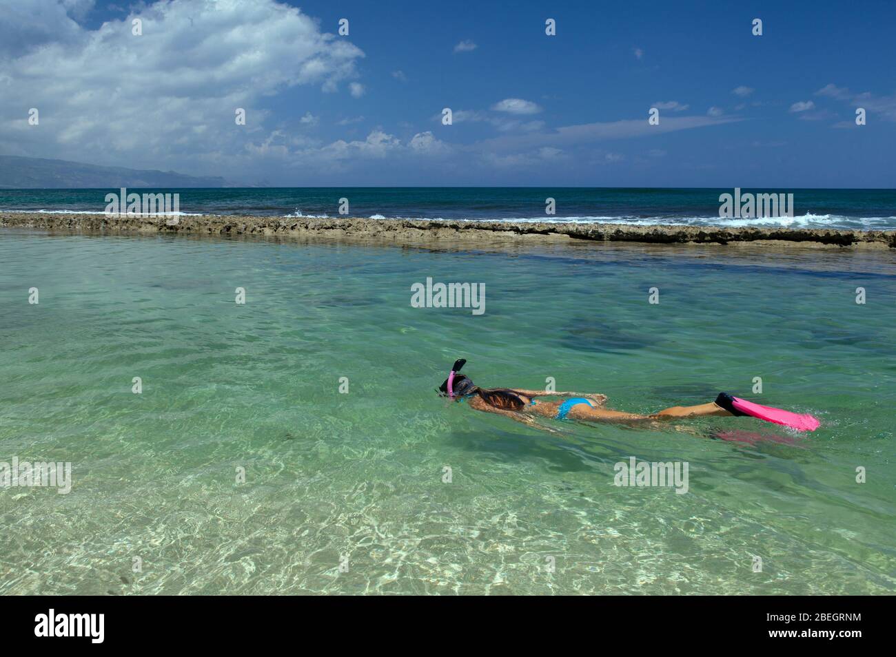 Snorkeling maui hires stock photography and images Alamy