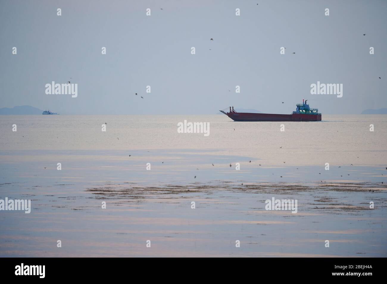 Ship in The Gulf Of Thailand Stock Photo - Alamy