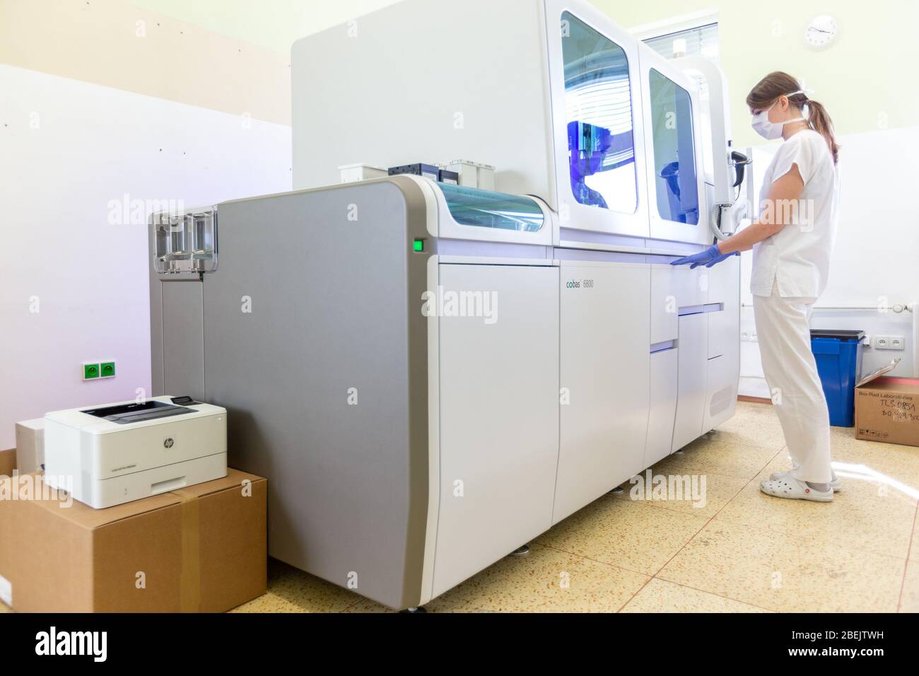 Ostrava, Czech Republic. 10th Apr, 2020. In the AGELLAB laboratory at the Vitkovice Hospital in