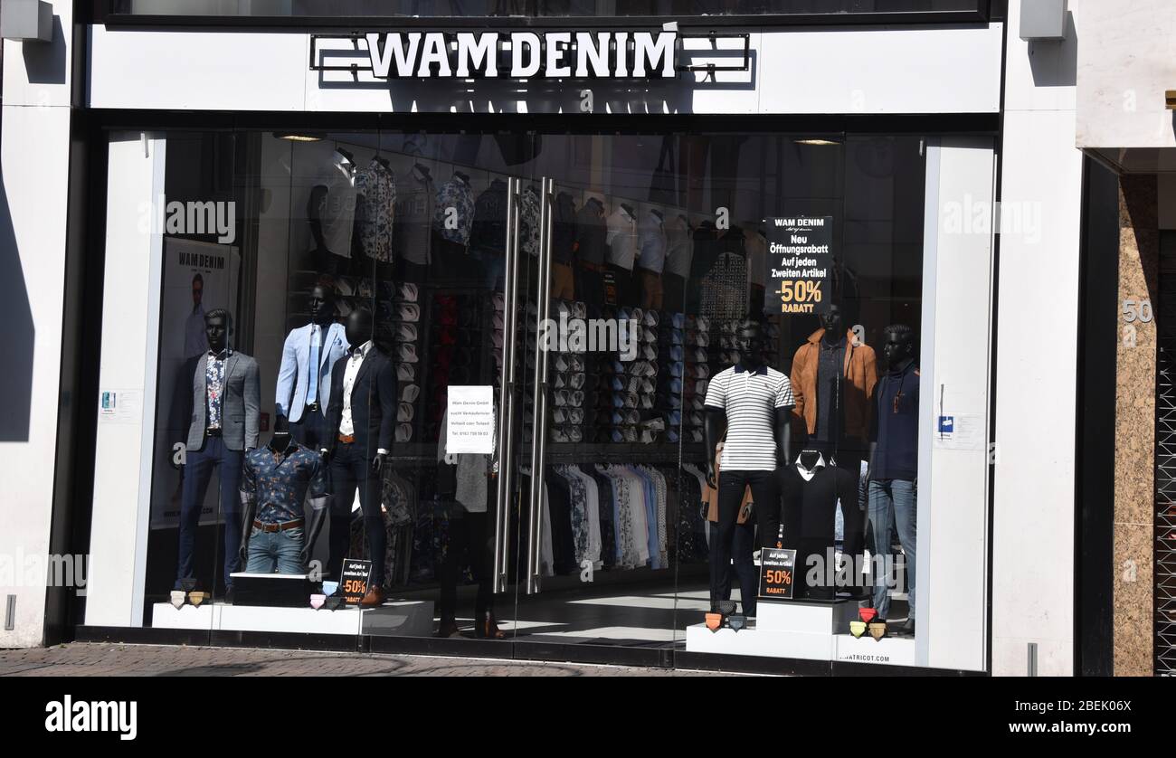 Cologne, Germany. 10th Apr, 2020. A branch of the textile trading company  and fashion chain wam Denim Credit: Horst Galuschka/dpa/Horst Galuschka  dpa/Alamy Live News Stock Photo - Alamy