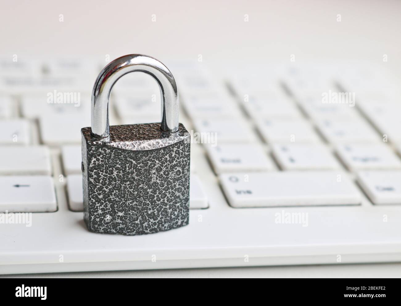 Protect button on a keyboard hi-res stock photography and images - Alamy