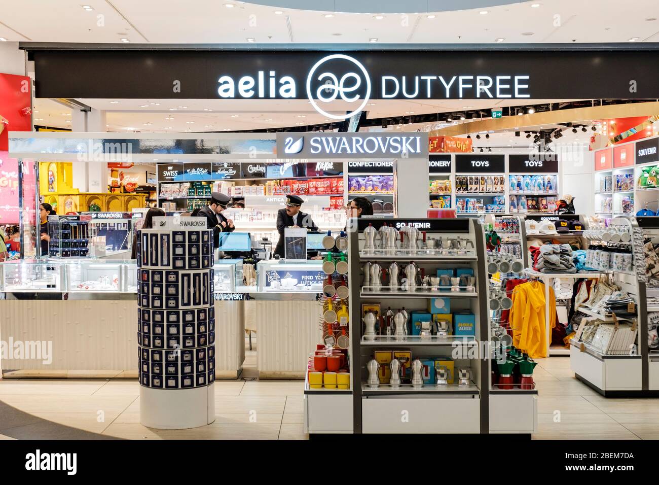 Duty free airport italy hi-res stock photography and images - Alamy