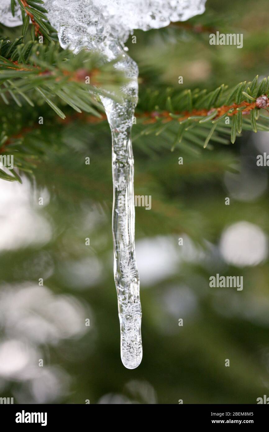 For an icicle frozen waterZu einem Eiszapfen gefrorenes Wasser Stock Photo