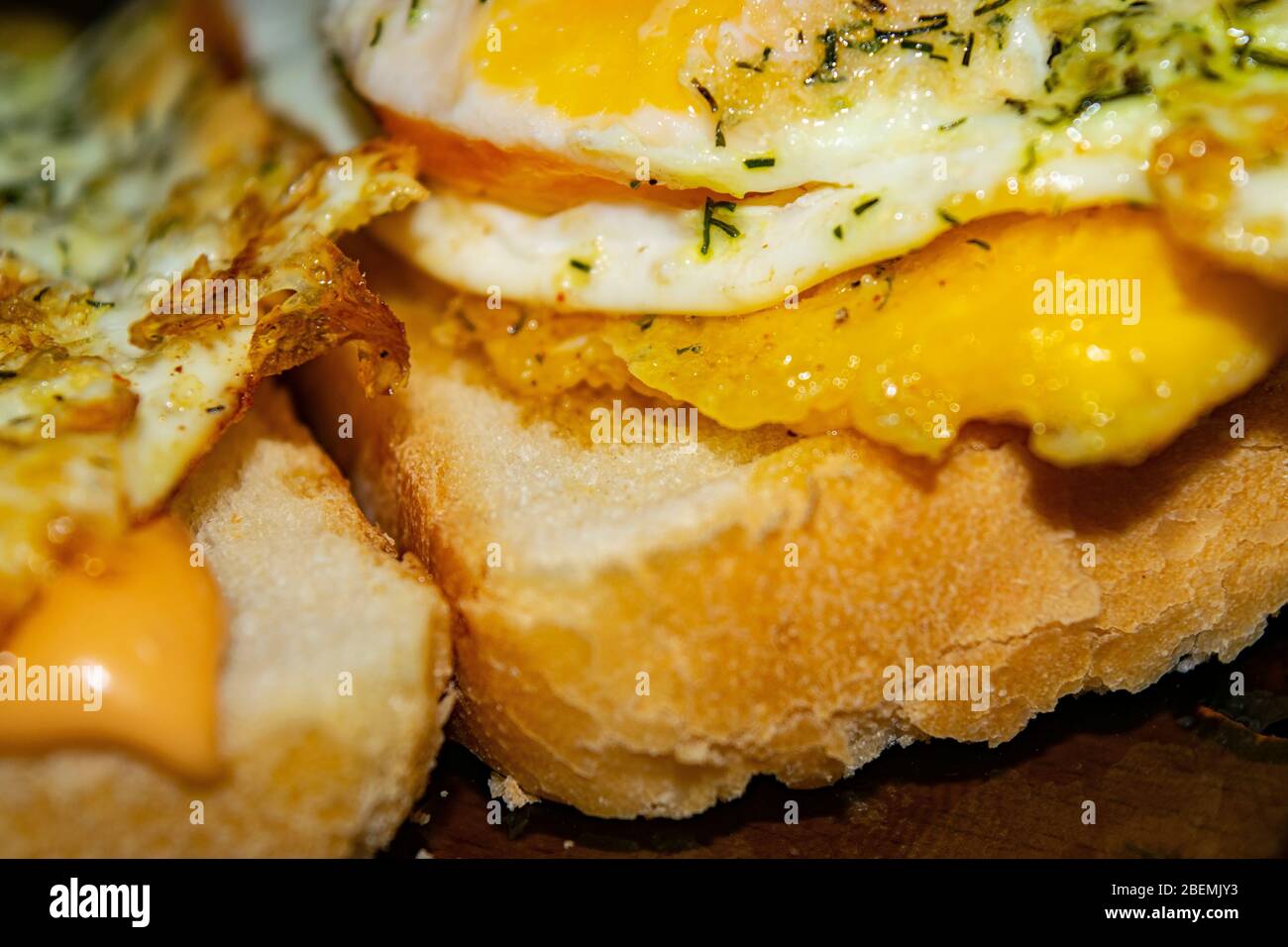 Scrambled eggs bun on plate hi-res stock photography and images - Alamy