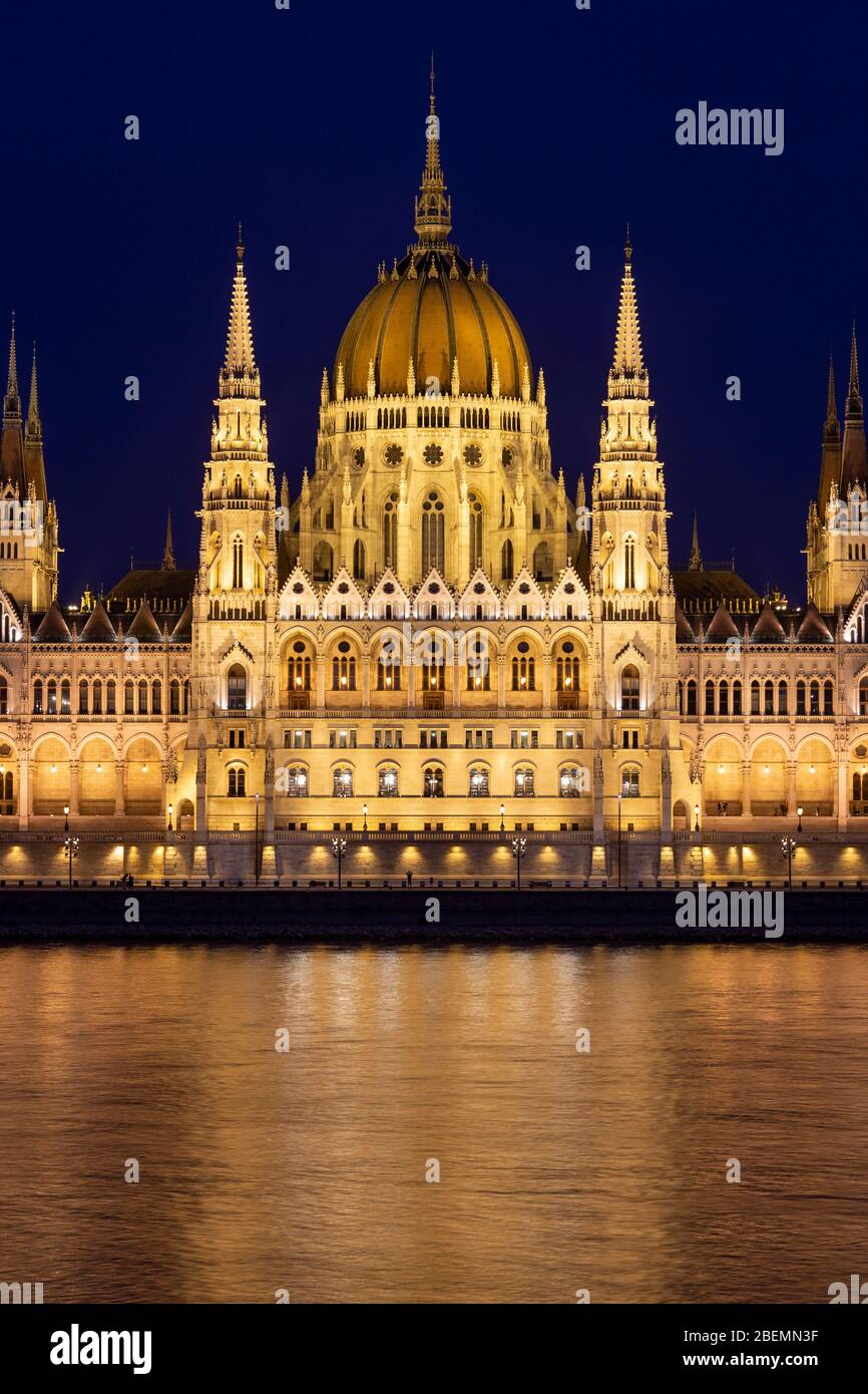 Close-up view of the Hungarian Parliament Building at night as seen from opposite bank of the Danube, Budapest Stock Photo