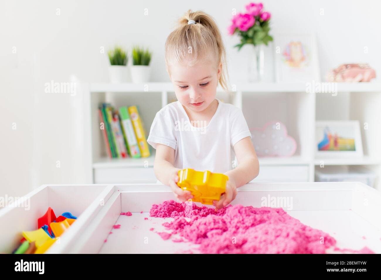 kinetic sand for girls