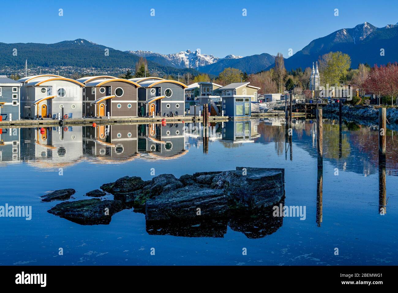 Float homes north vancouver hires stock photography and images Alamy