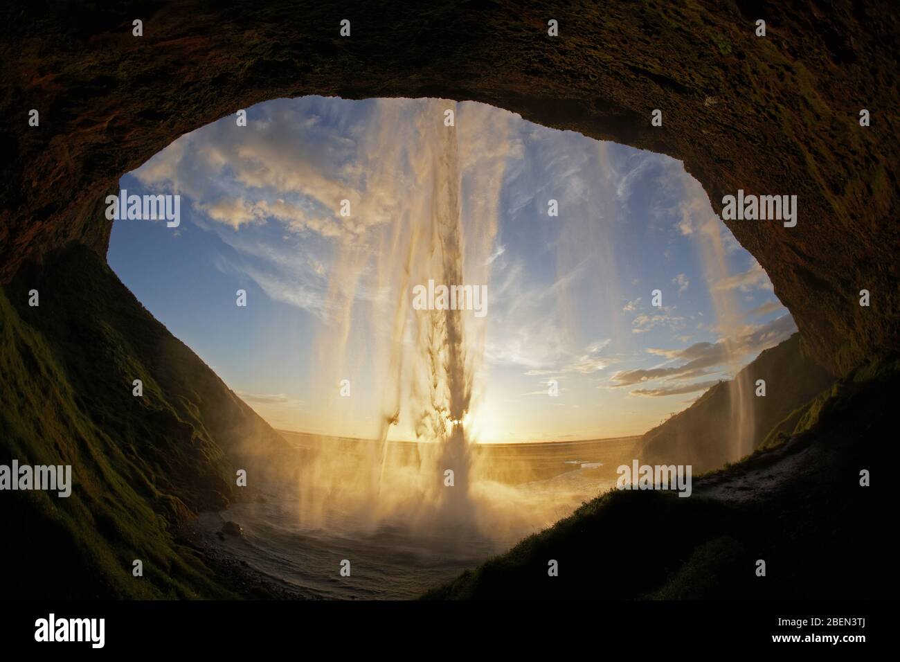 Water splashing from famous waterfall hi-res stock photography and ...