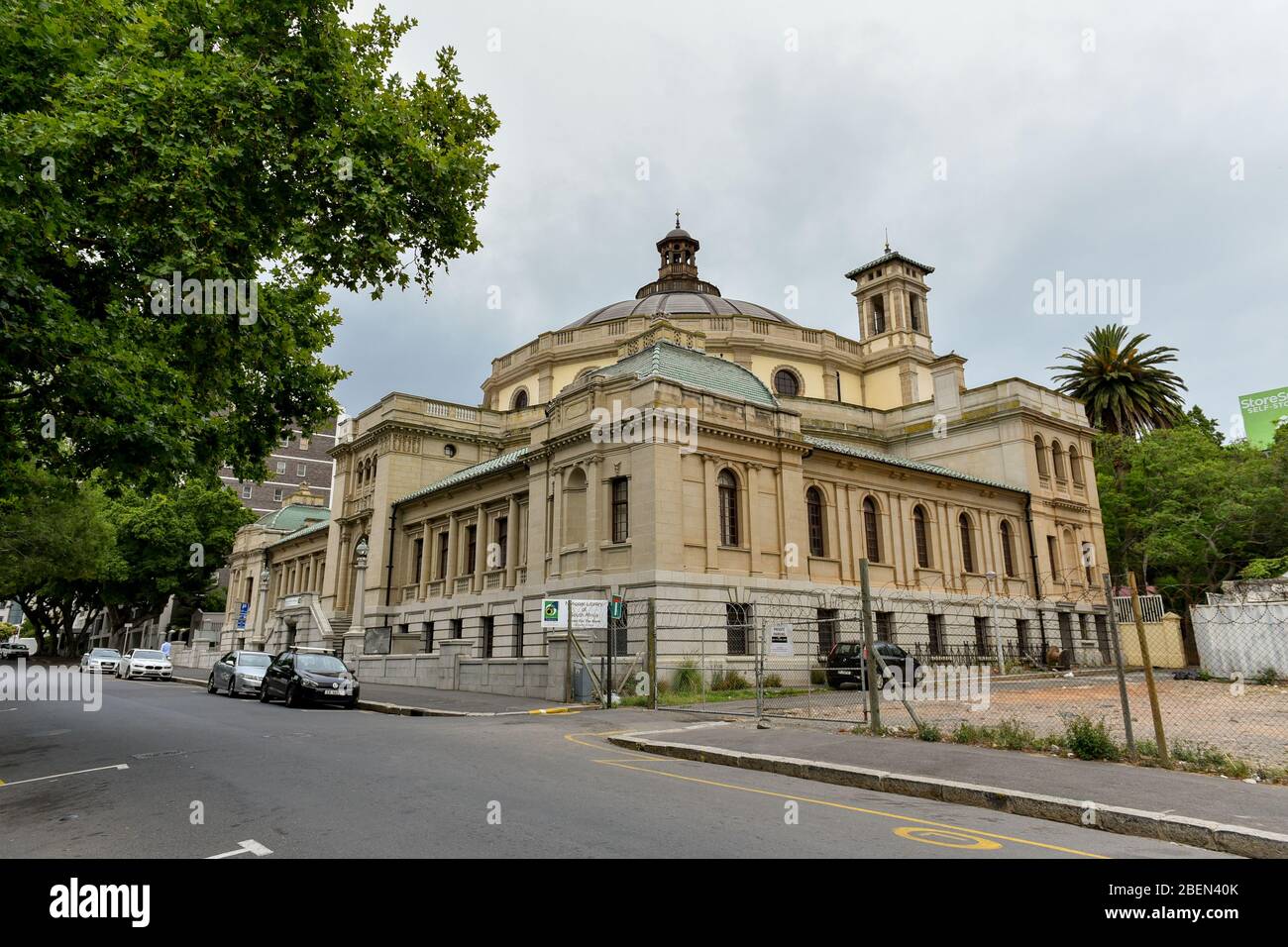 African Library Building South african building facade hi-res stock photography and images - Alamy