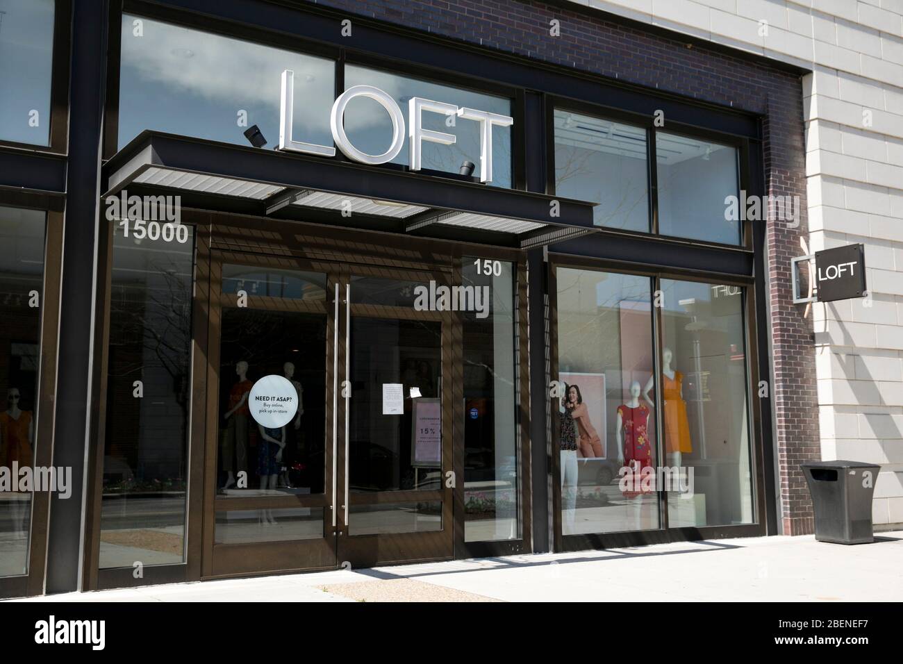 Loft Store Sign High Resolution Stock Photography And Images Alamy [ 956 x 1300 Pixel ]