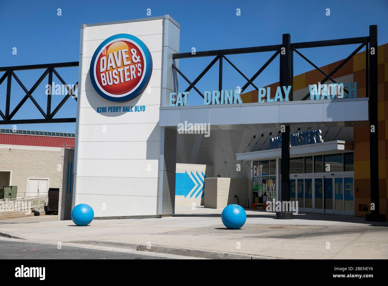 picture Dave And Busters Logo https www alamy com a logo sign outside of a dave busters location in baltimore maryland on april 6 2020 image353285274 html