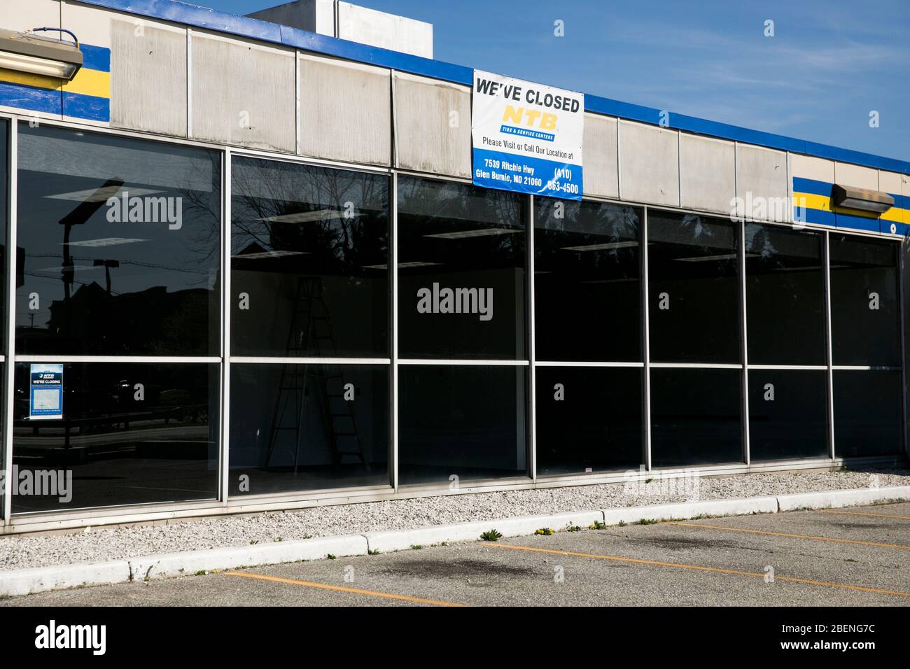 National tire and battery hires stock photography and images Alamy