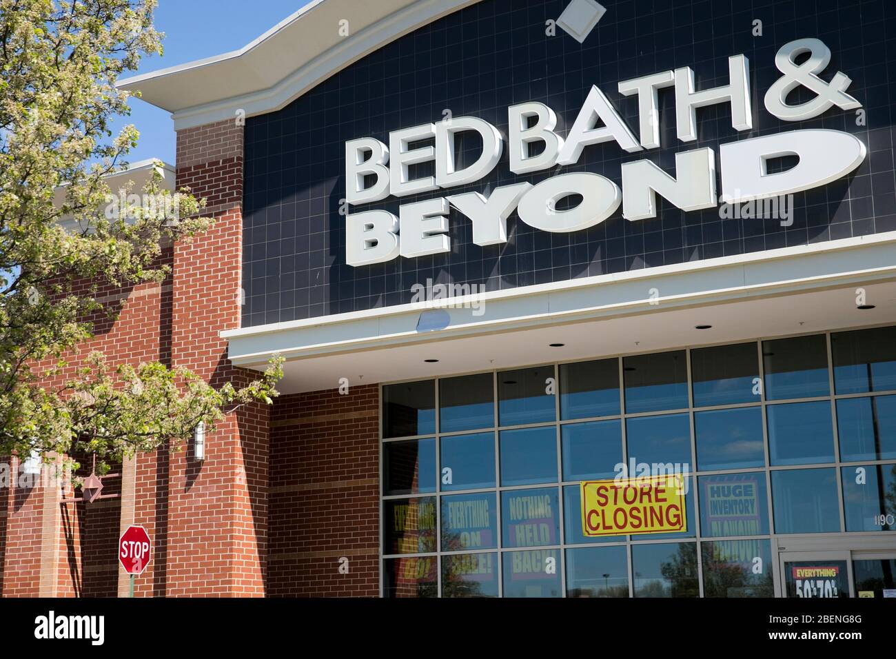 Bed bath beyond closing hires stock photography and images Alamy