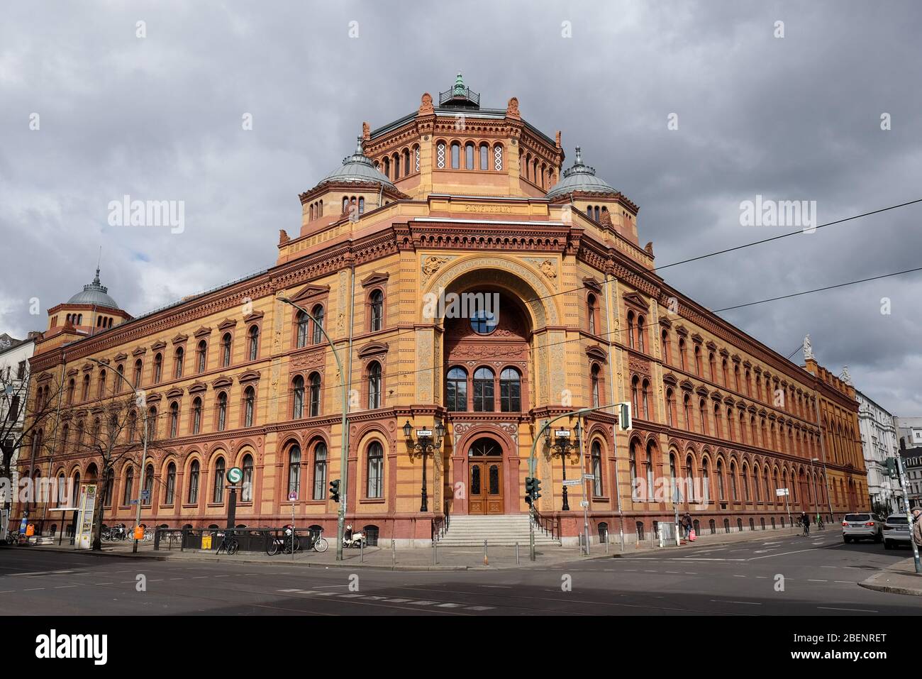 Berlin, Germany. 31st Mar, 2020. The Postfuhramt, former imperial post office, in the Oranienburger Straße. The yellow clinker facades with decorative elements, shaped stones, cornices and terracotta ornaments are reminiscent of the early Italian Renaissance. The main portal is located in a monumental round-arched niche. The octagonal tower top between two small domes is an architectural reference to the domes of the nearby New Synagogue. Credit: Jens Kalaene/dpa-Zentralbild/ZB/dpa/Alamy Live News Stock Photo