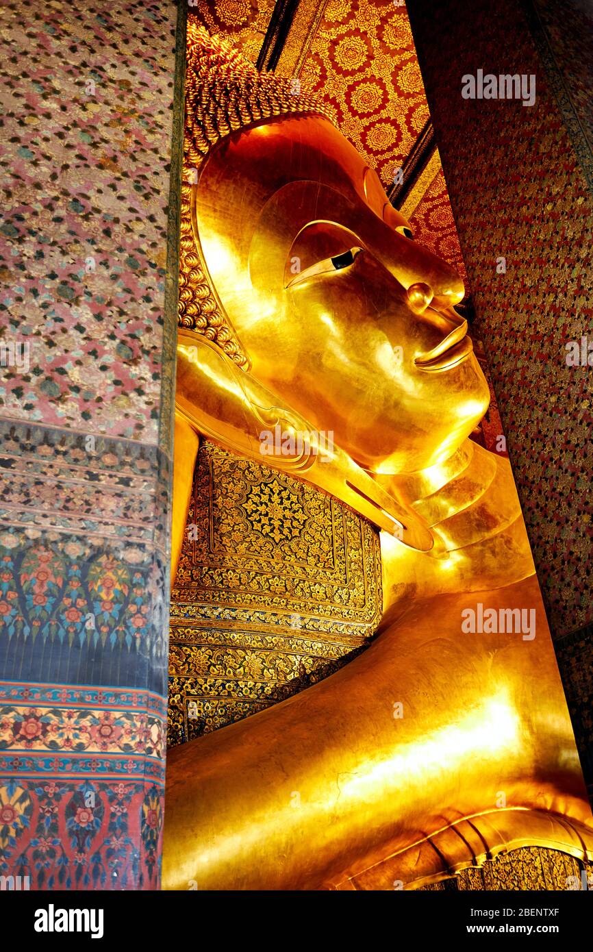 Famous Statue of Big Golden Buddha in wat Pho temple in Bangkok, Thailand Stock Photo