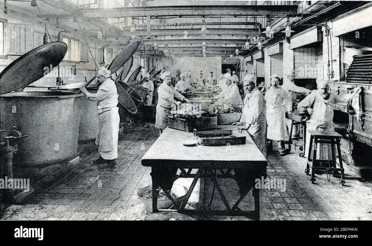 Vue sur les cuisines des grands magasins du Bon marche a Paris