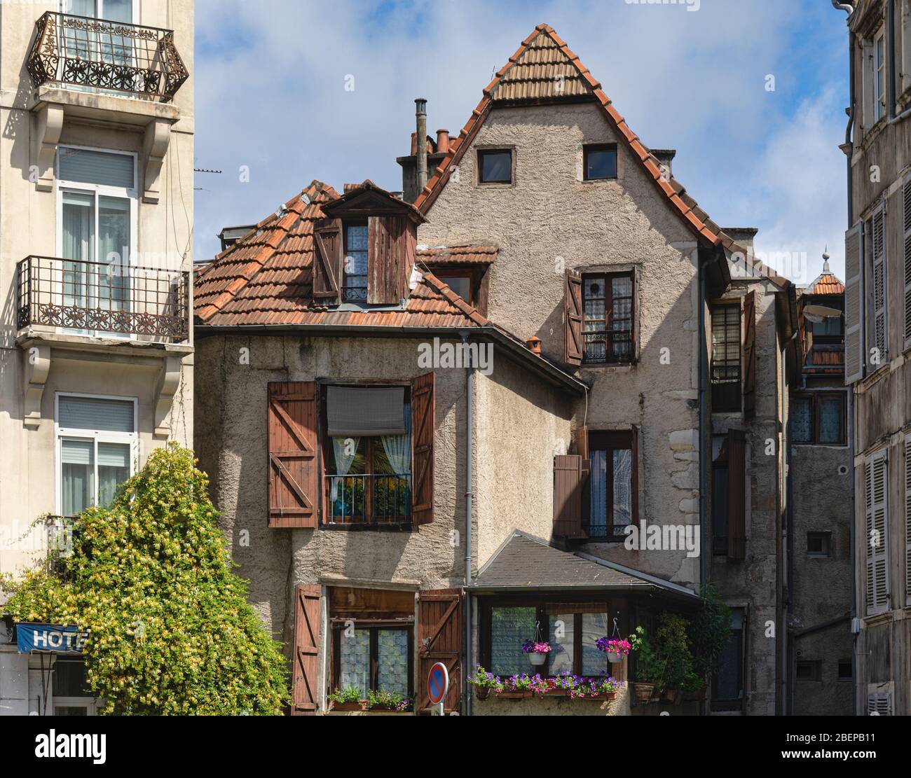 Architecture in Pau, Pyrénées-Atlantiques, Nouvelle-Aquitaine, France. Stock Photo